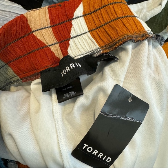 Torrid Geometric Gauze Tie Waist Wide Leg High Waist Pants Multicolor Sz L - Picture 5 of 8